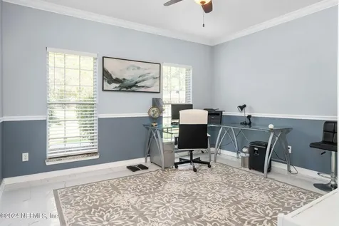 425 Oak Pond Drive Jacksonville FL 32259