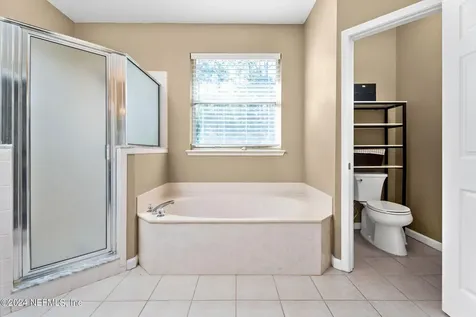 425 Oak Pond Drive Jacksonville FL 32259