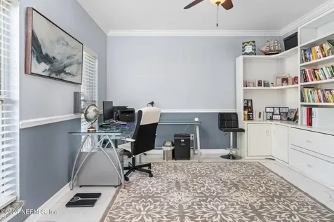 425 Oak Pond Drive Jacksonville FL 32259