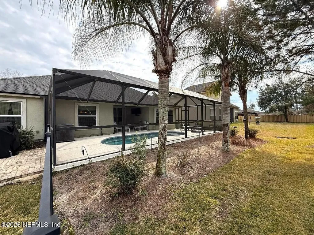 1985 Colonial Drive Green Cove Springs FL 32043