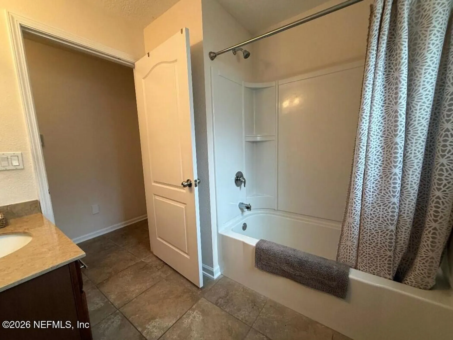 1985 Colonial Drive Green Cove Springs FL 32043