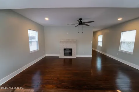 1627 W 22nd Street Jacksonville FL 32209