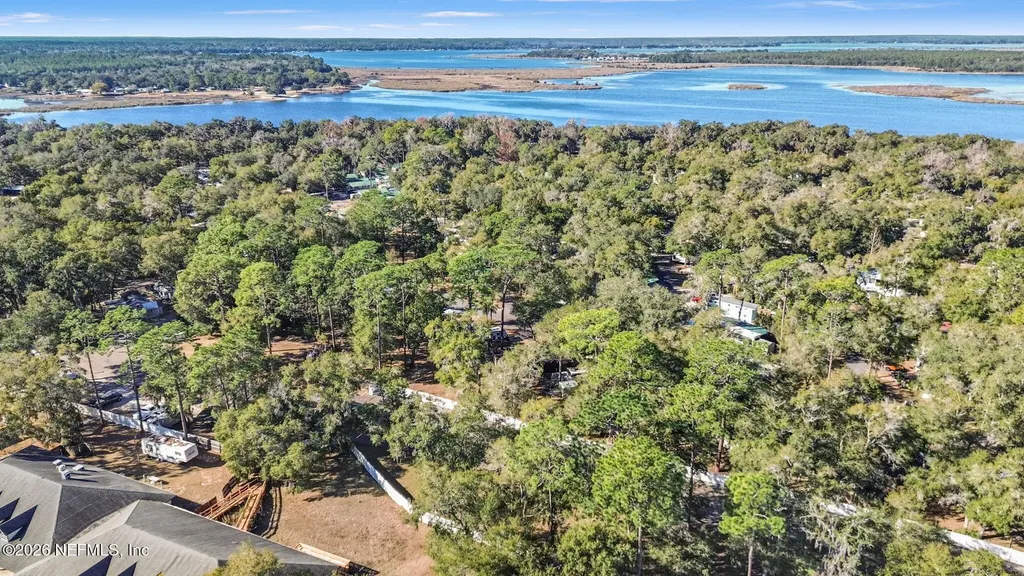 14195 NE 252nd Court Road Salt Springs FL 32134