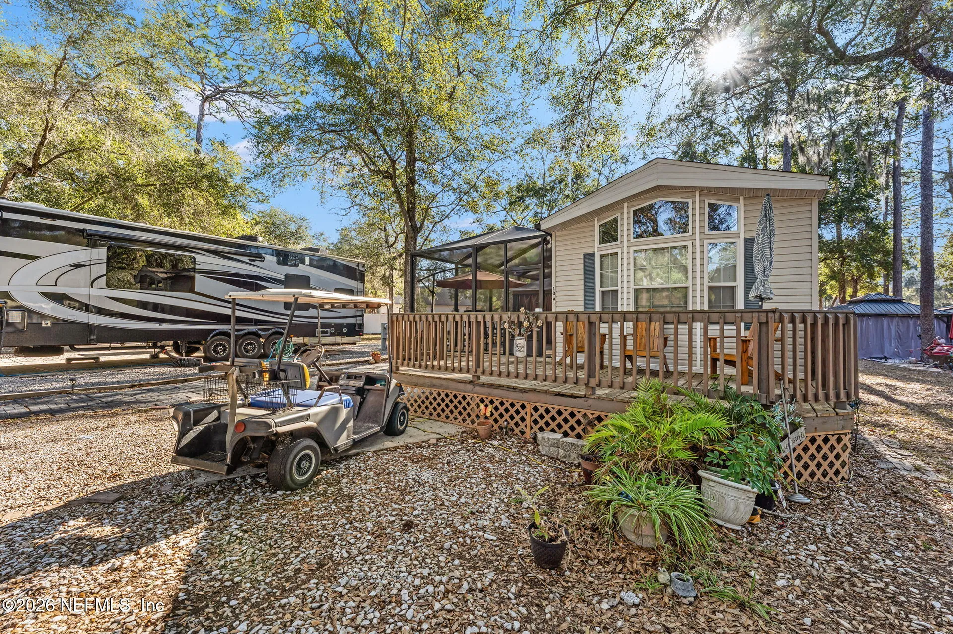 14195 NE 252nd Court Road Salt Springs FL 32134