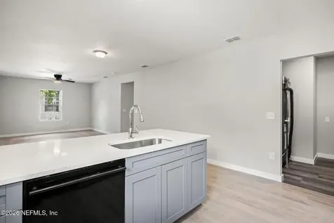 1588 W 15th Street Jacksonville FL 32209