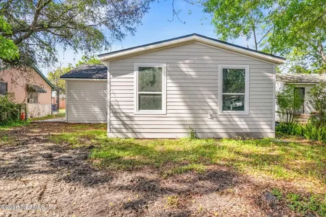 1588 W 15th Street Jacksonville FL 32209
