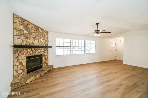 1782 Oak Grove Drive S Green Cove Springs FL 32043