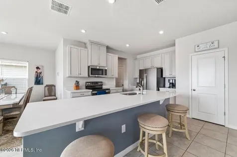 1545 Tanoan Drive Jacksonville FL 32221