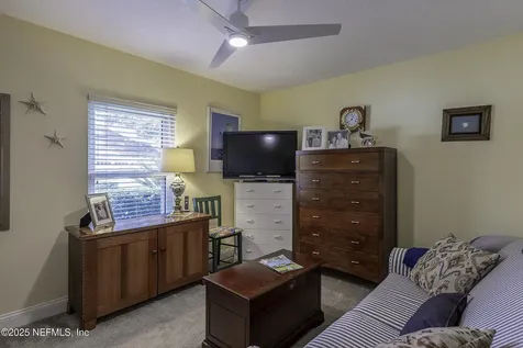 4044 Glenhurst Drive N Jacksonville FL 32224