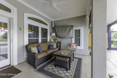 4044 Glenhurst Drive N Jacksonville FL 32224