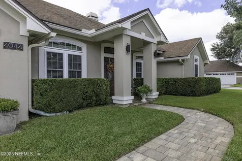 4044 Glenhurst Drive N Jacksonville FL 32224