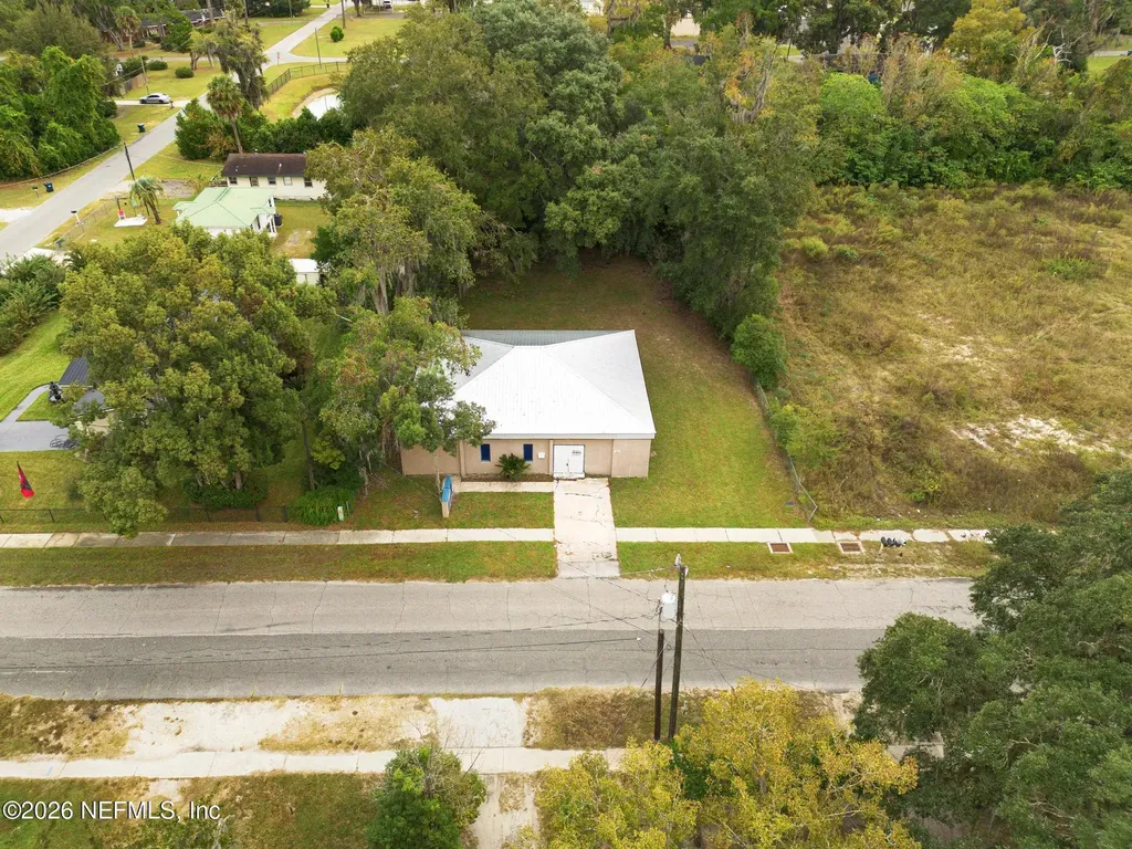 323 Martin Luther King Dr Drive Macclenny FL 32063
