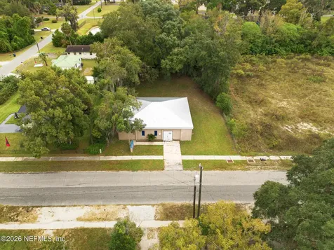 323 Martin Luther King Drive Drive Macclenny FL 32063
