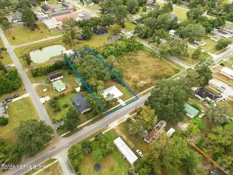 323 Martin Luther King Drive Drive Macclenny FL 32063