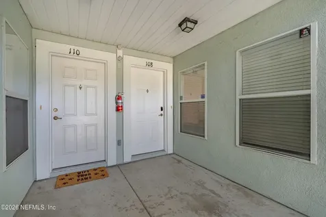 7047 Deer Lodge Circle Jacksonville FL 32256