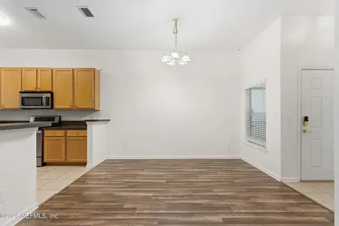 7047 Deer Lodge Circle Jacksonville FL 32256