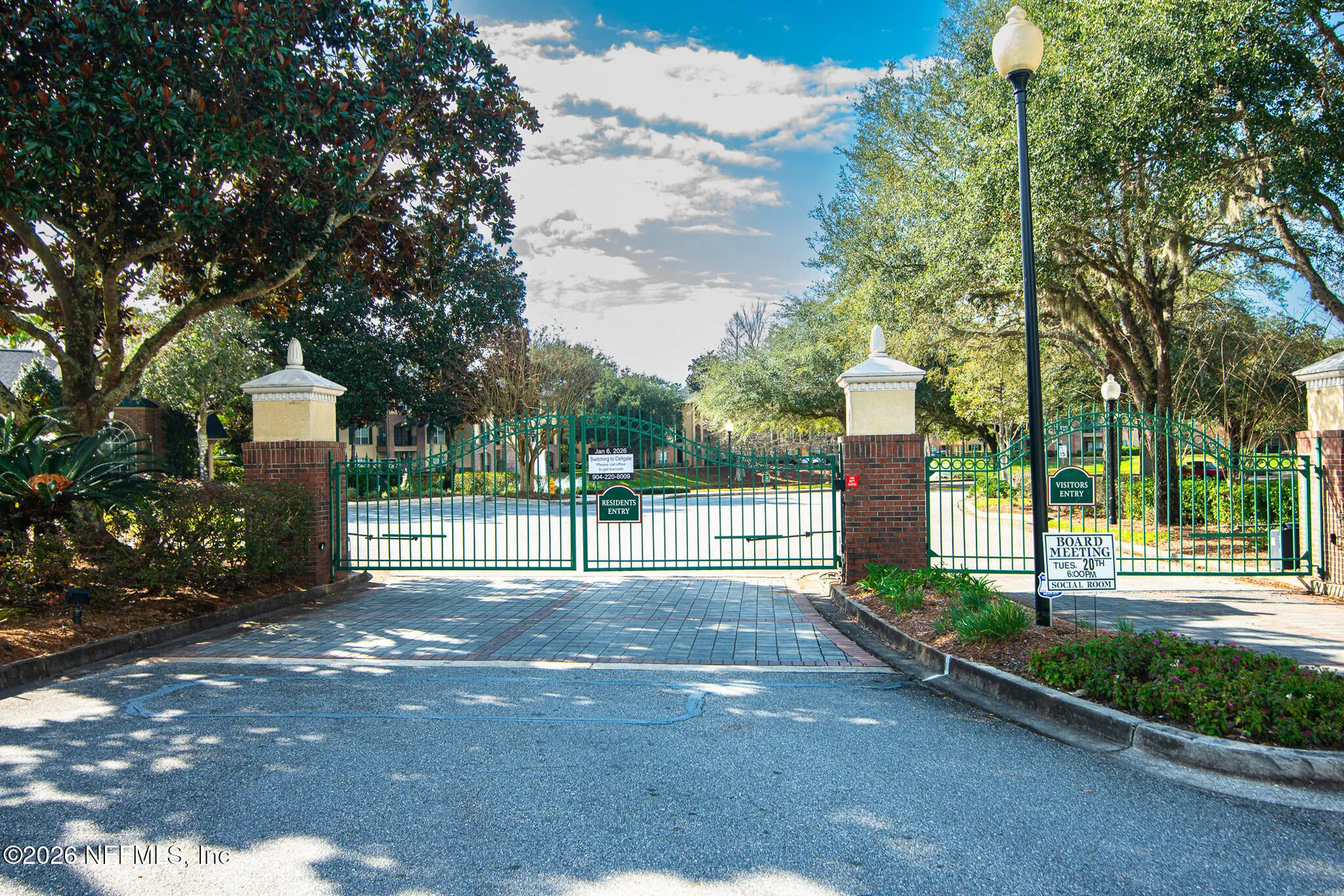7800 Point Meadows Drive Jacksonville FL 32256