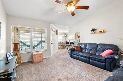 7800 Point Meadows Drive Jacksonville FL 32256