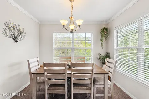 7800 Point Meadows Drive Jacksonville FL 32256