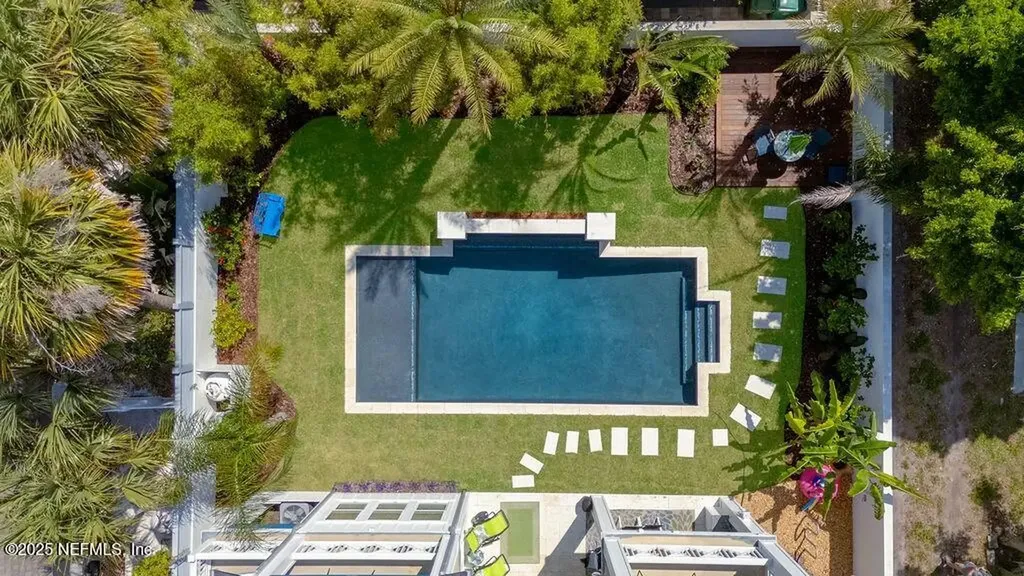 427 N 6th Street Jacksonville Beach FL 32250