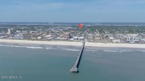 427 N 6th Street Jacksonville Beach FL 32250