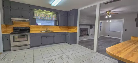 6251 Dunn Avenue Jacksonville FL 32218