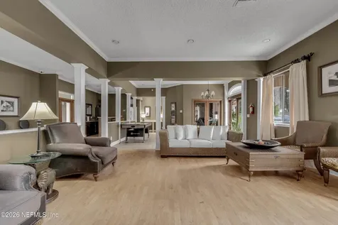 5811 Atlantic Boulevard Jacksonville FL 32207
