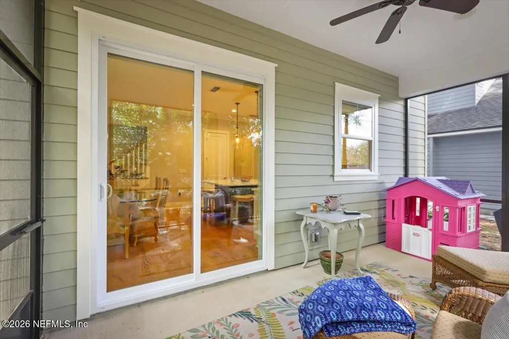 740 Paradise Lane Atlantic Beach FL 32233