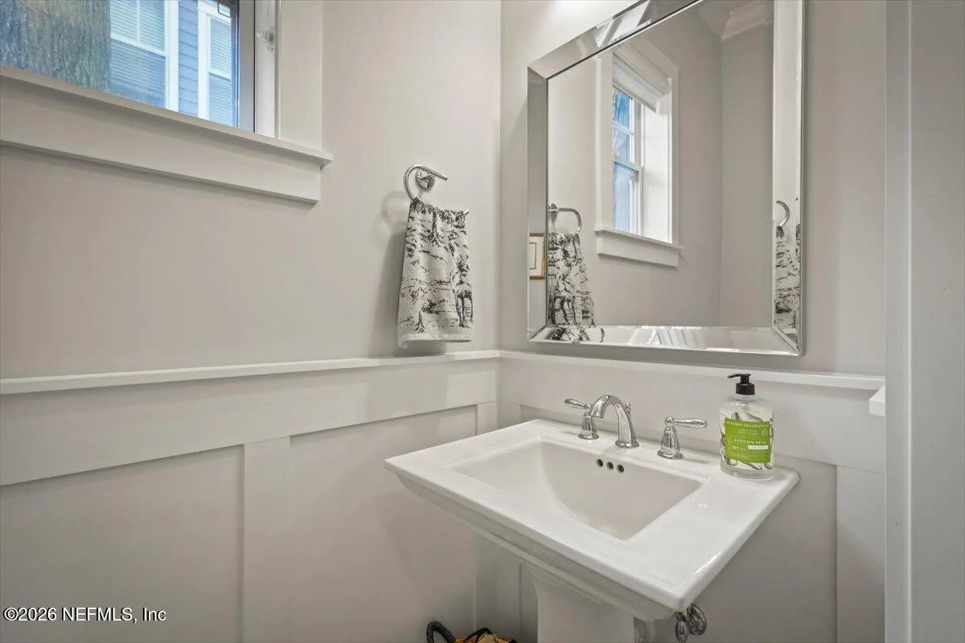 740 Paradise Lane Atlantic Beach FL 32233