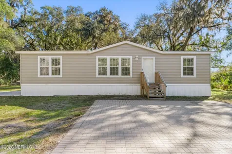 130 Sisco Road Pomona Park FL 32181