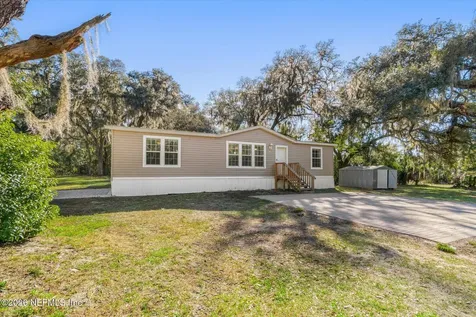 130 Sisco Road Pomona Park FL 32181