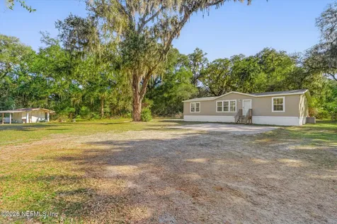130 Sisco Road Pomona Park FL 32181