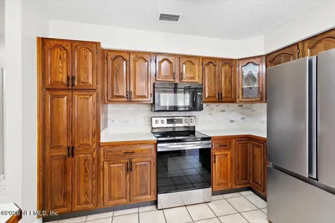 10292 Triple Crown Avenue Jacksonville FL 32257