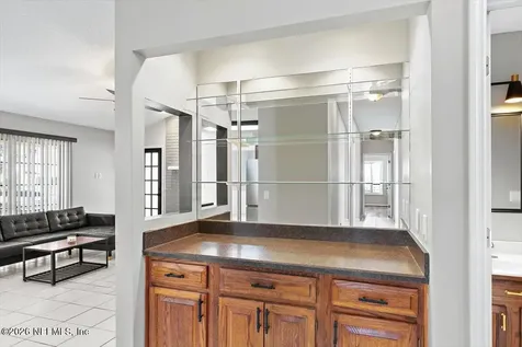 10292 Triple Crown Avenue Jacksonville FL 32257