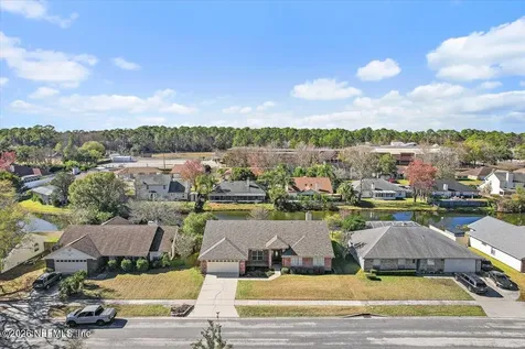 10292 Triple Crown Avenue Jacksonville FL 32257