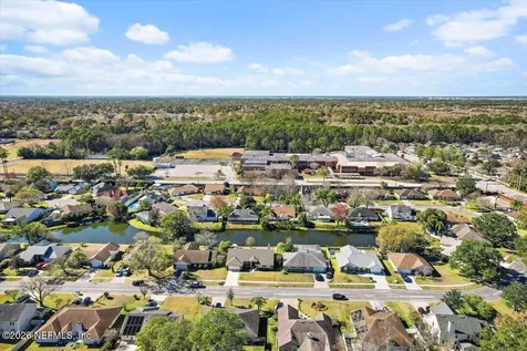 10292 Triple Crown Avenue Jacksonville FL 32257