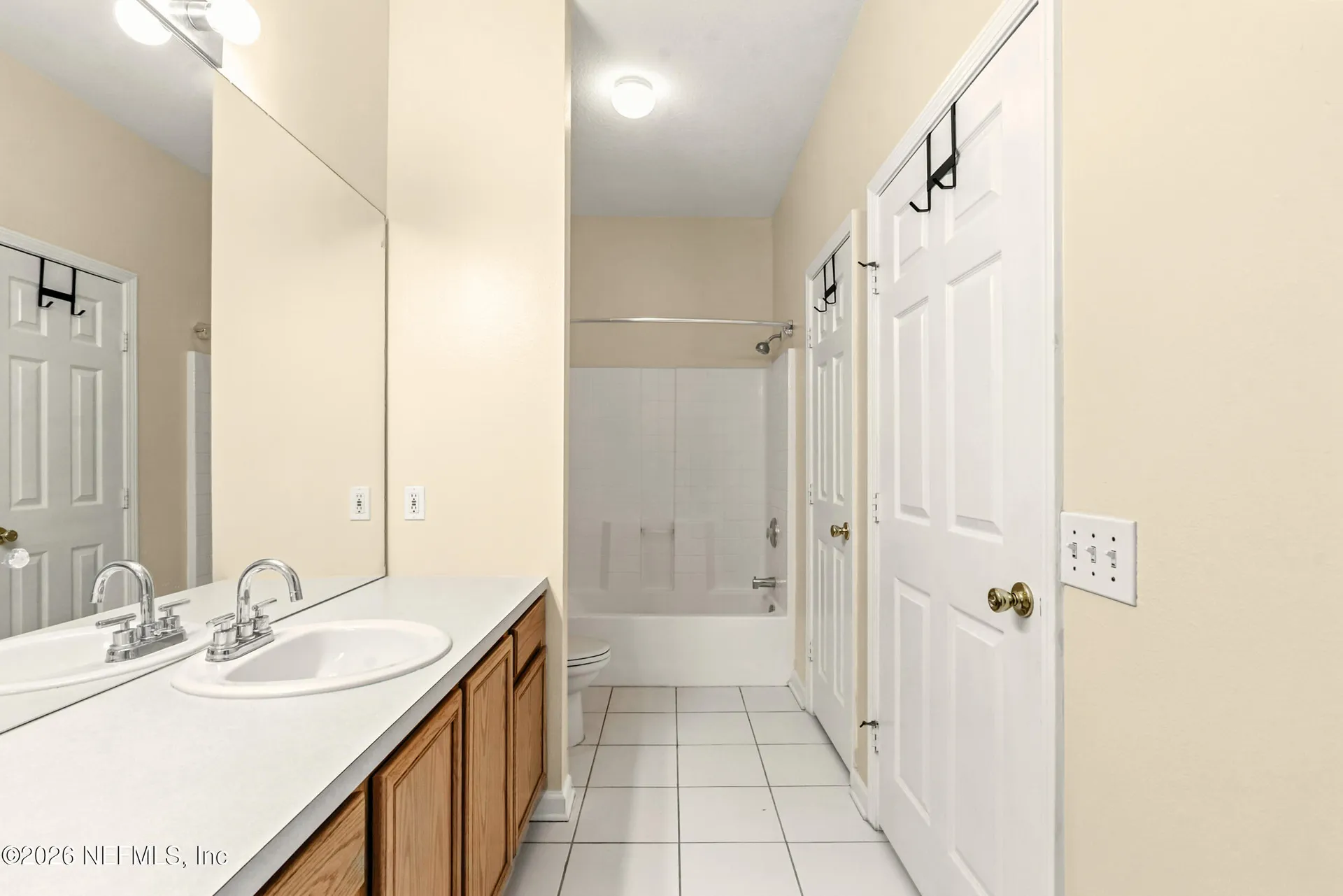 7990 Baymeadows Road E Jacksonville FL 32256