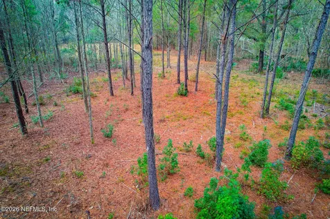 27 Ratliff Road Callahan FL 32011
