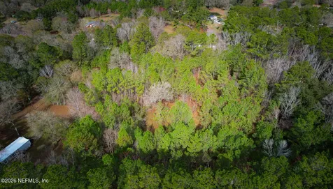 27 Ratliff Road Callahan FL 32011