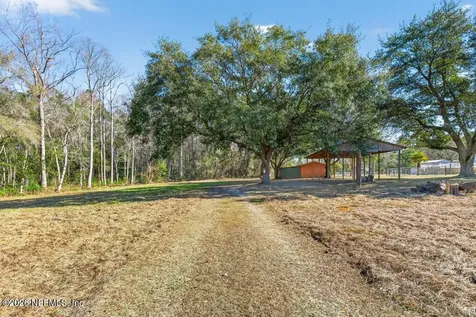 2744 Roy Sikes Road Hilliard FL 32046