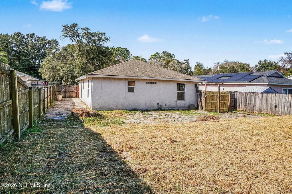 2898 N 10th Street St. Augustine FL 32084