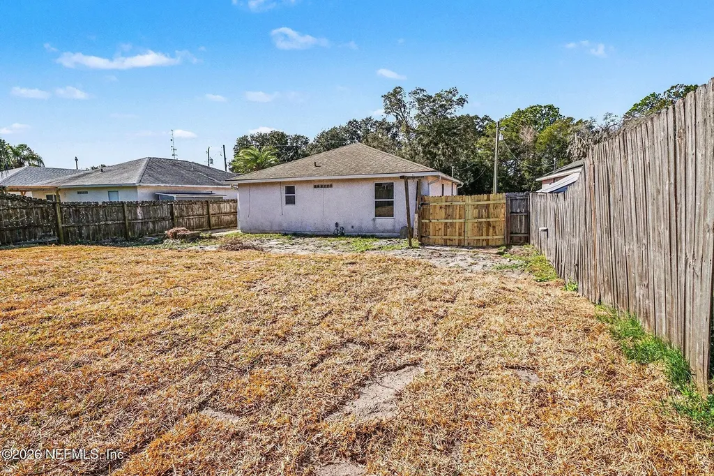 2898 N 10th Street St. Augustine FL 32084