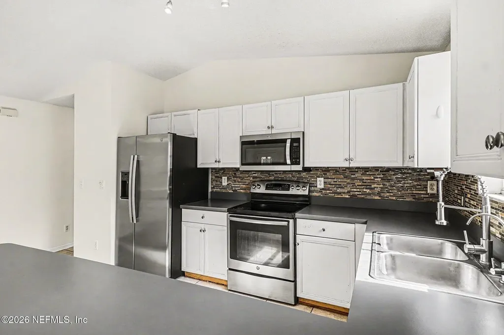 2898 N 10th Street St. Augustine FL 32084