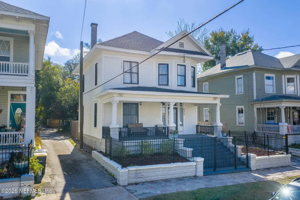 422 7th Street W Jacksonville FL 32206
