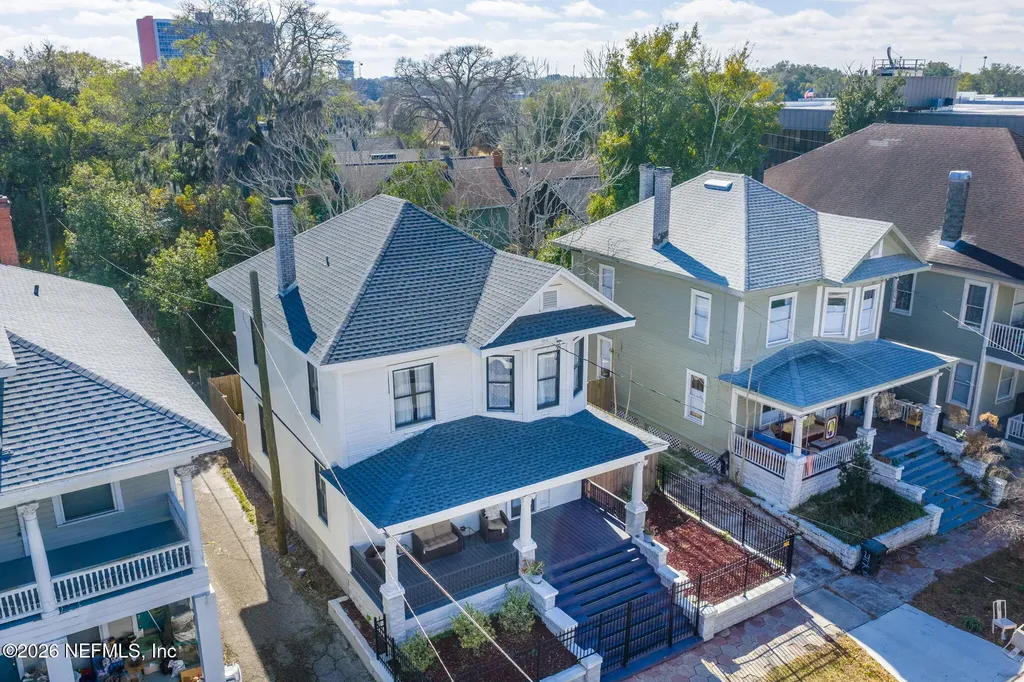 422 7th Street W Jacksonville FL 32206