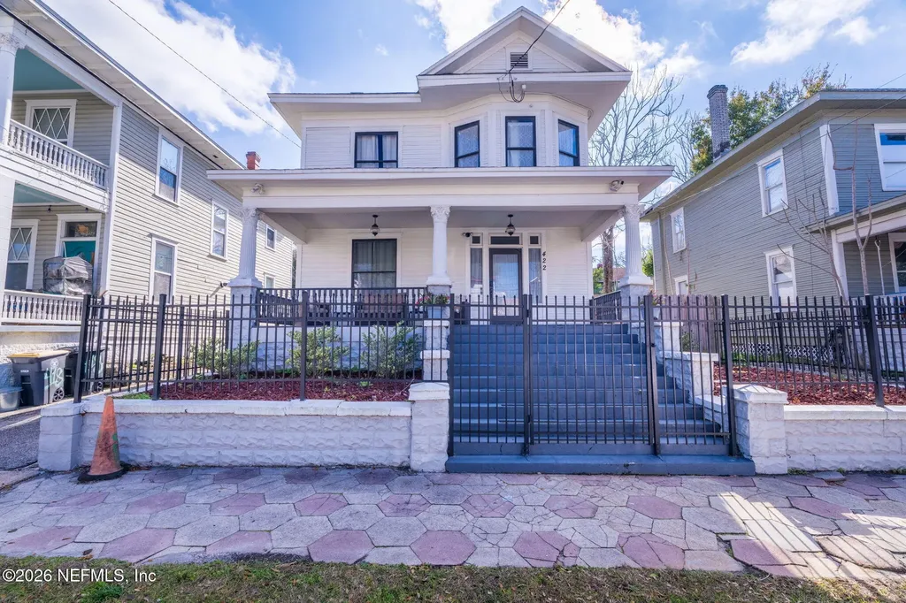422 7th Street W Jacksonville FL 32206