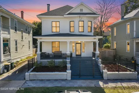 422 7th Street W Jacksonville FL 32206