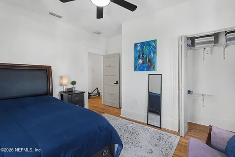 422 7th Street W Jacksonville FL 32206