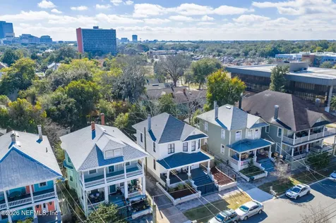 422 7th Street W Jacksonville FL 32206