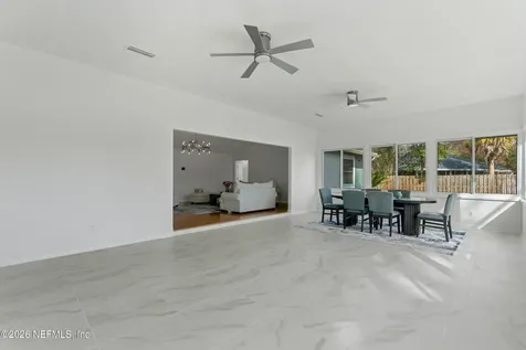 4414 Gentle Knoll Drive N Jacksonville FL 32258
